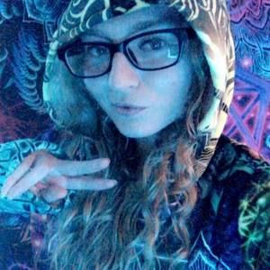 Meet your Posher, Hope